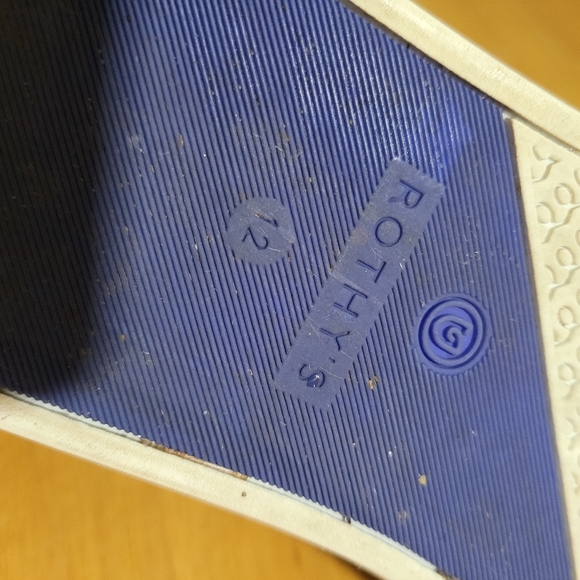 Rothys Gray Camo Sneakers SZ 12 - Picture 3 of 7